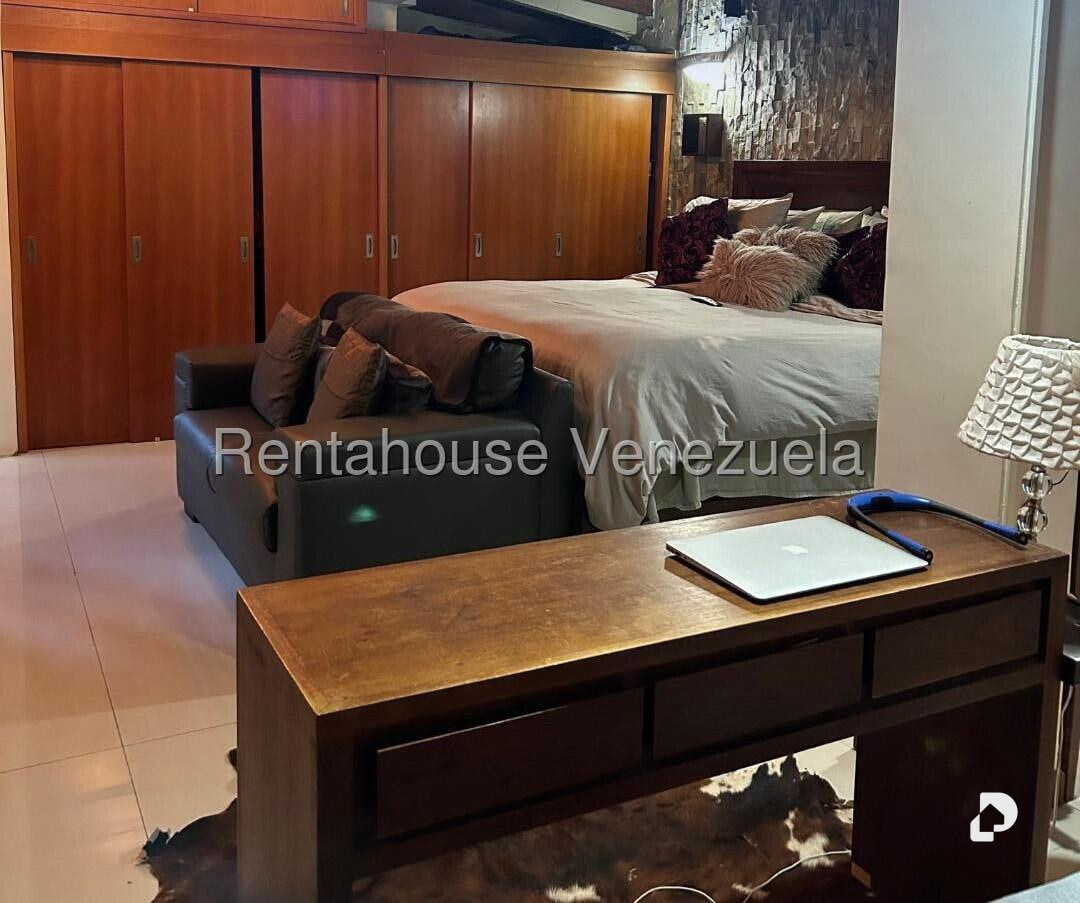 Casa en Macaracuay, Caracas – 19