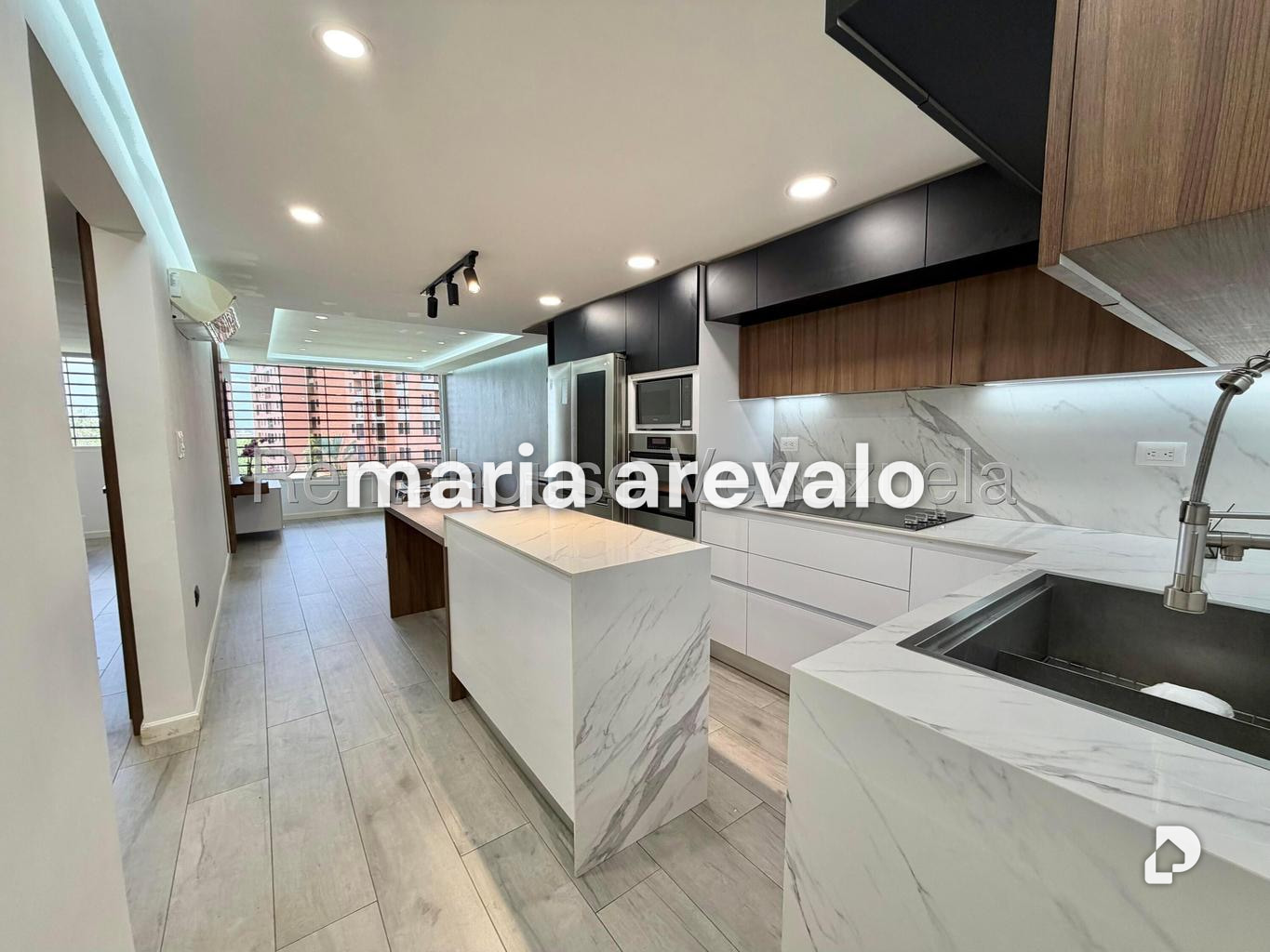 Apartment in Colinas de La Tahona, Caracas – 2