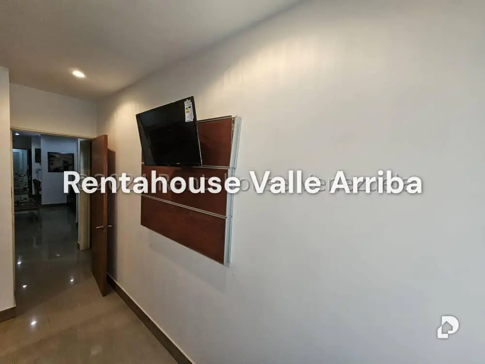 Apartamento en La Boyera, Caracas – 24