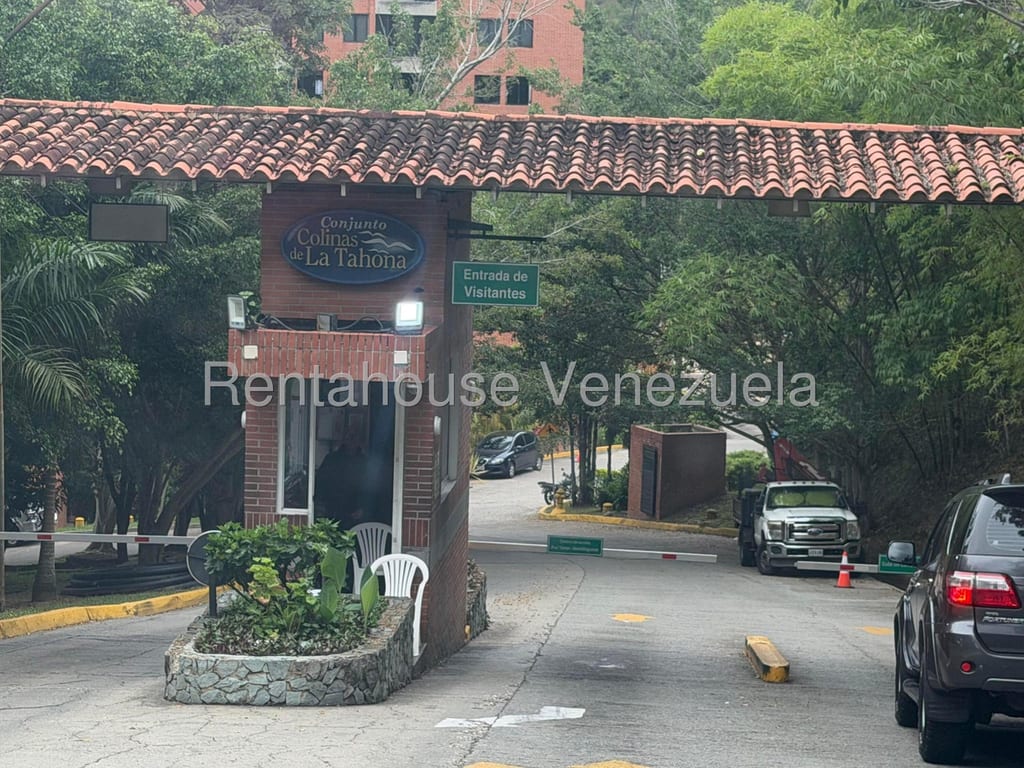 Apartamento en Colinas de La Tahona, Caracas - 1