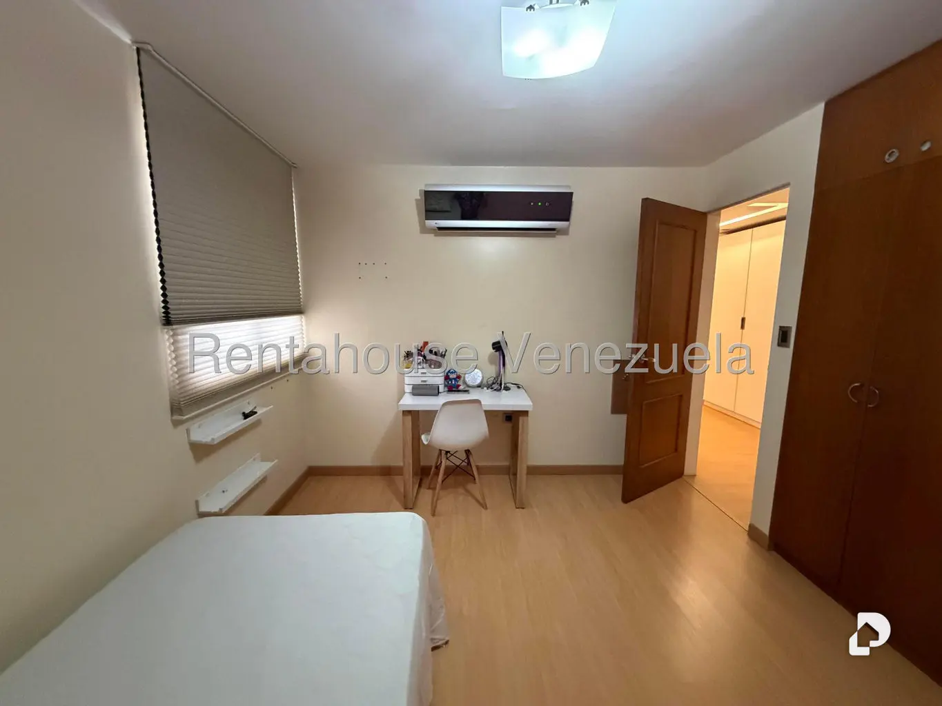 Apartamento en Colinas de La Tahona, Caracas – 27