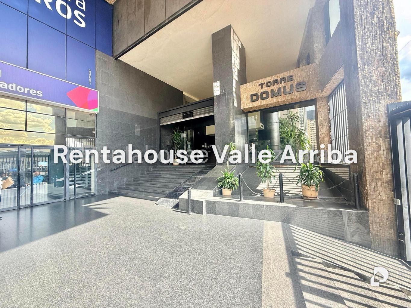Local comercial en Plaza Venezuela, Caracas – 3