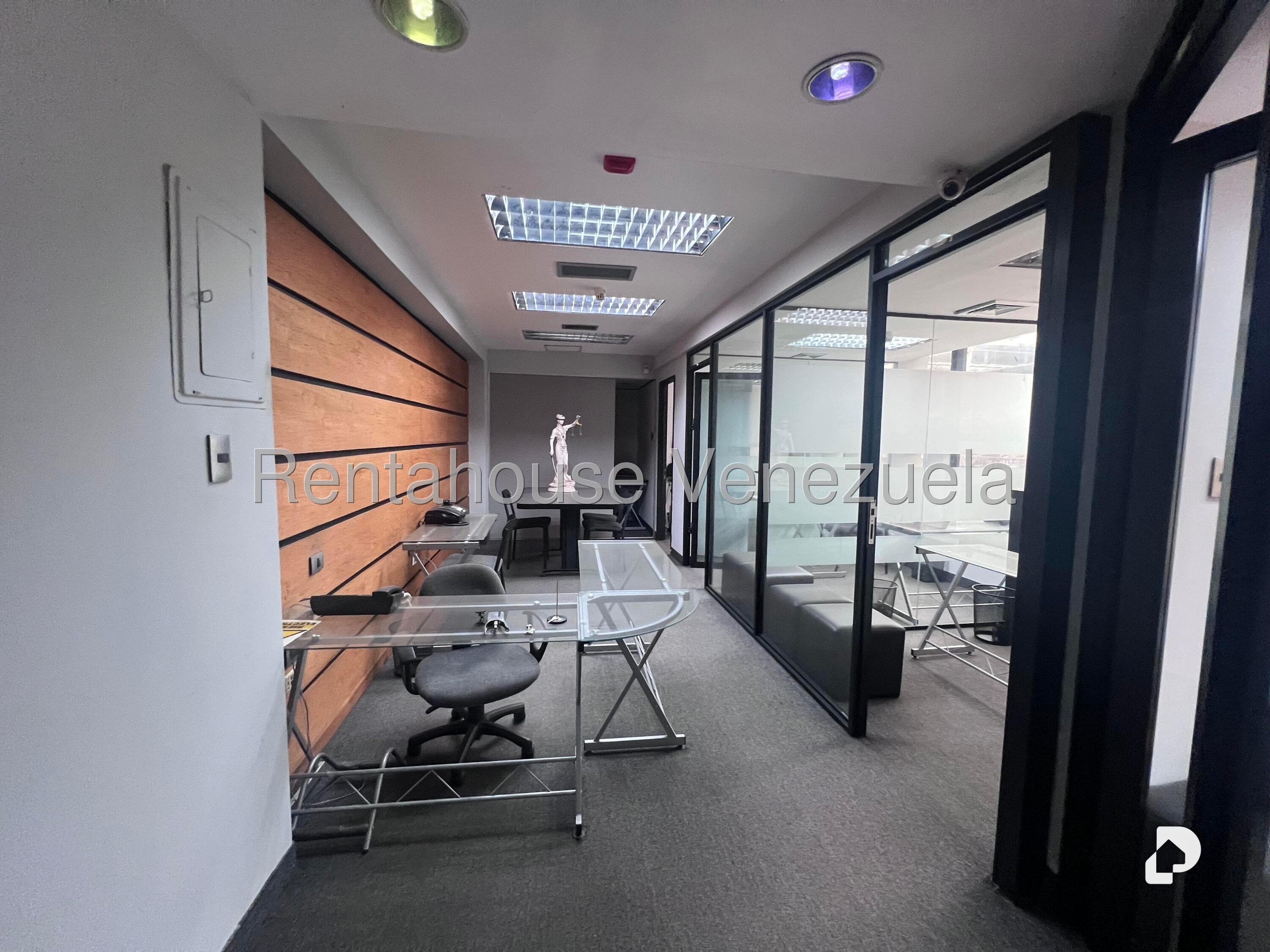 Oficina en Parroquia Altagracia, Caracas – 2