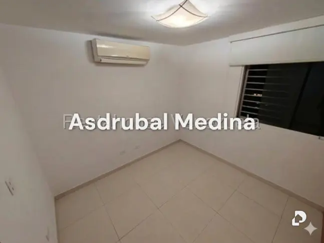 Apartamento en Lomas de Prados del Este, Caracas