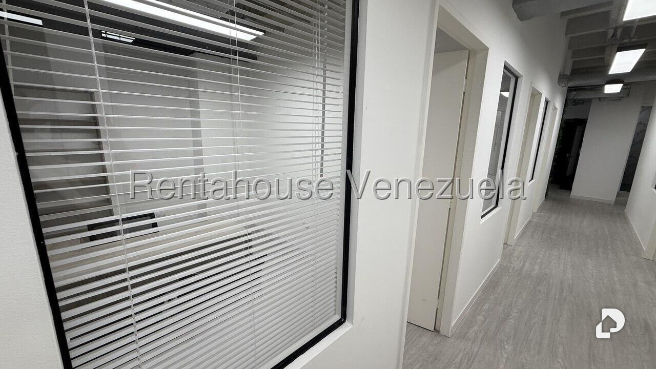 Oficina en Los Ruices, Caracas – 18