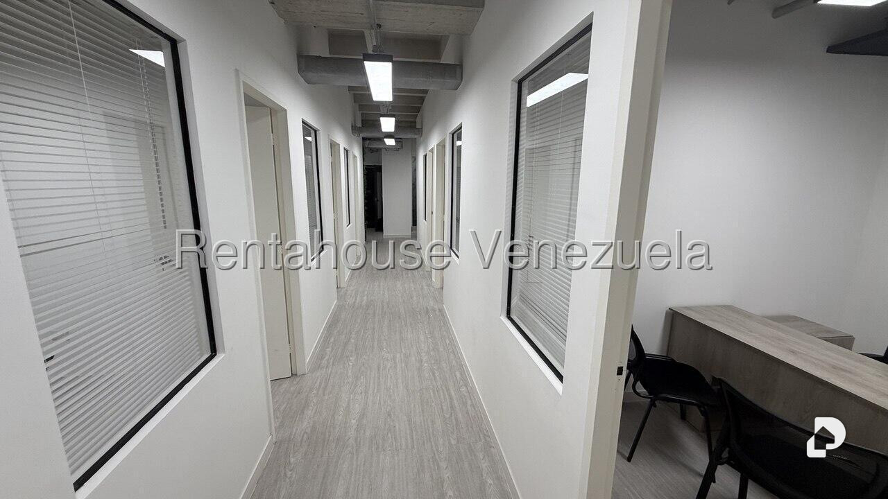 Oficina en Los Ruices, Caracas – 17