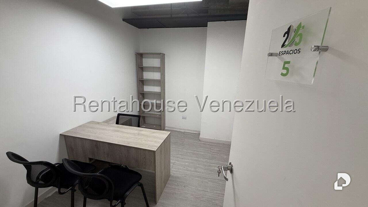 Oficina en Los Ruices, Caracas – 19