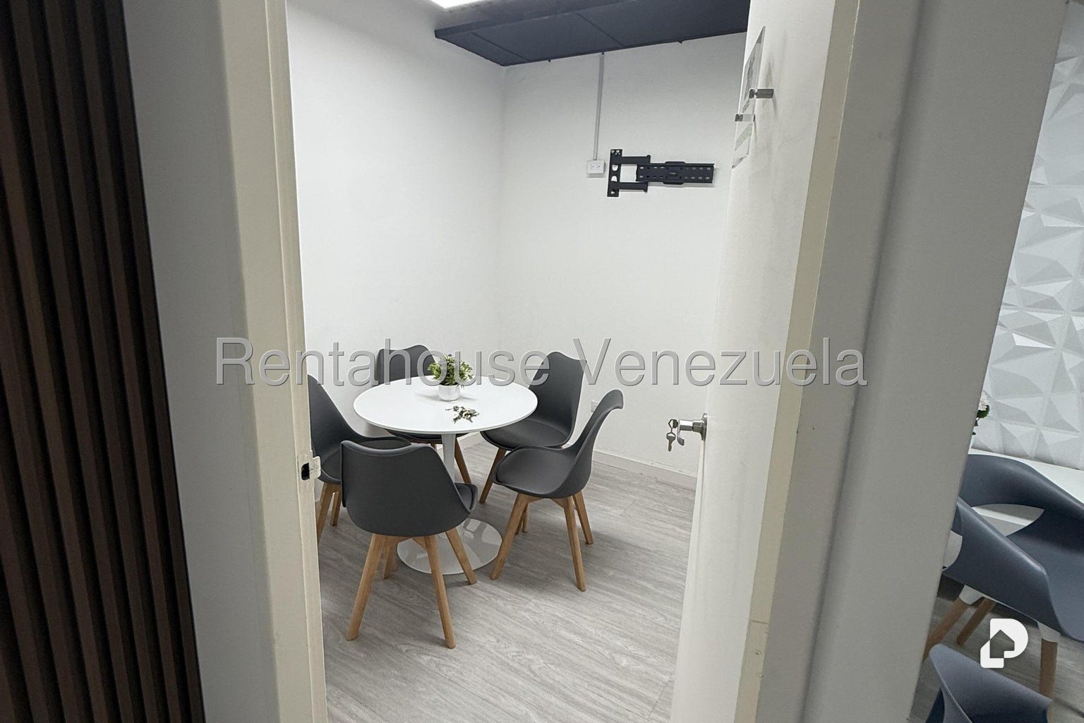 Oficina en Los Ruices, Caracas – 12