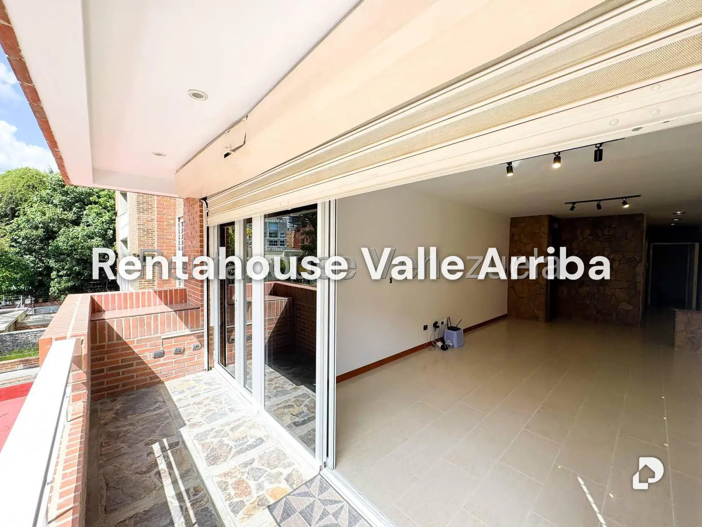 Apartamento en Los Naranjos de las Mercedes, Caracas – 13