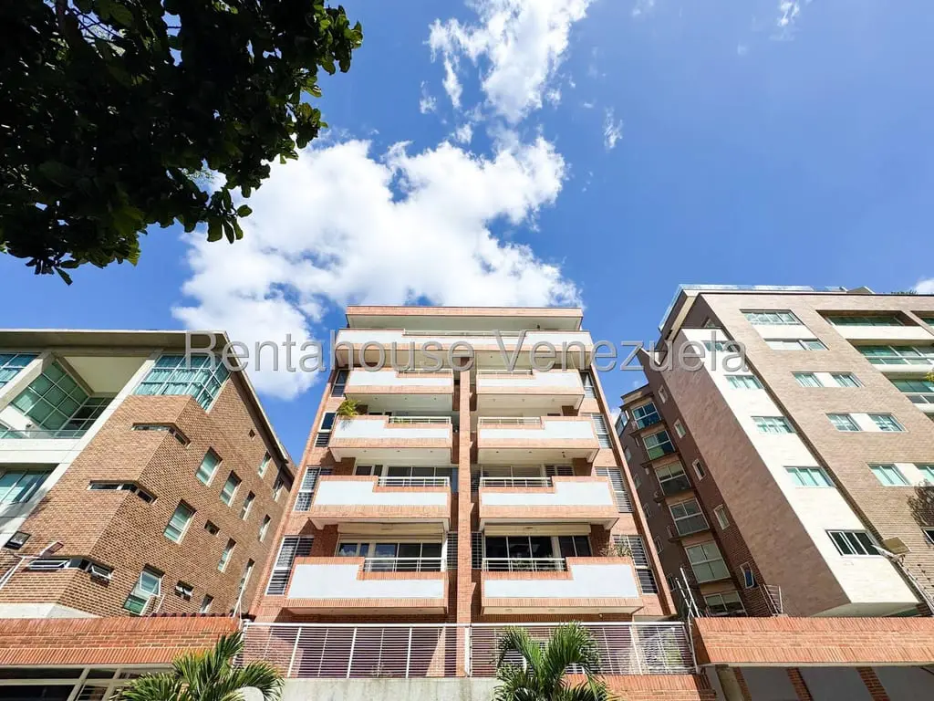 Apartamento en Los Naranjos de las Mercedes, Caracas - 1