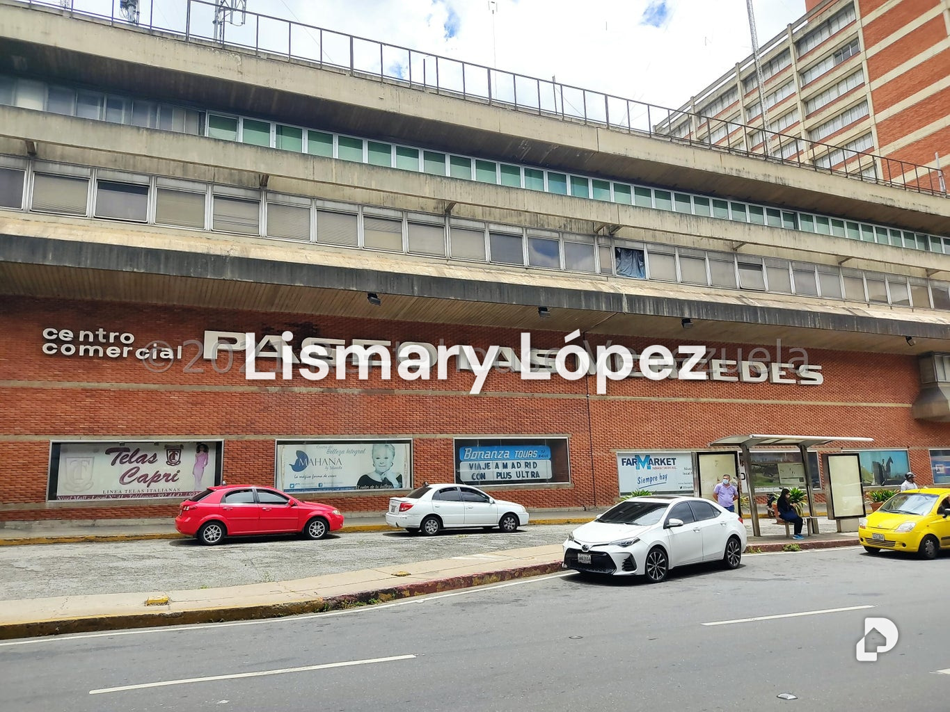Local comercial en Las Mercedes, Caracas – 1