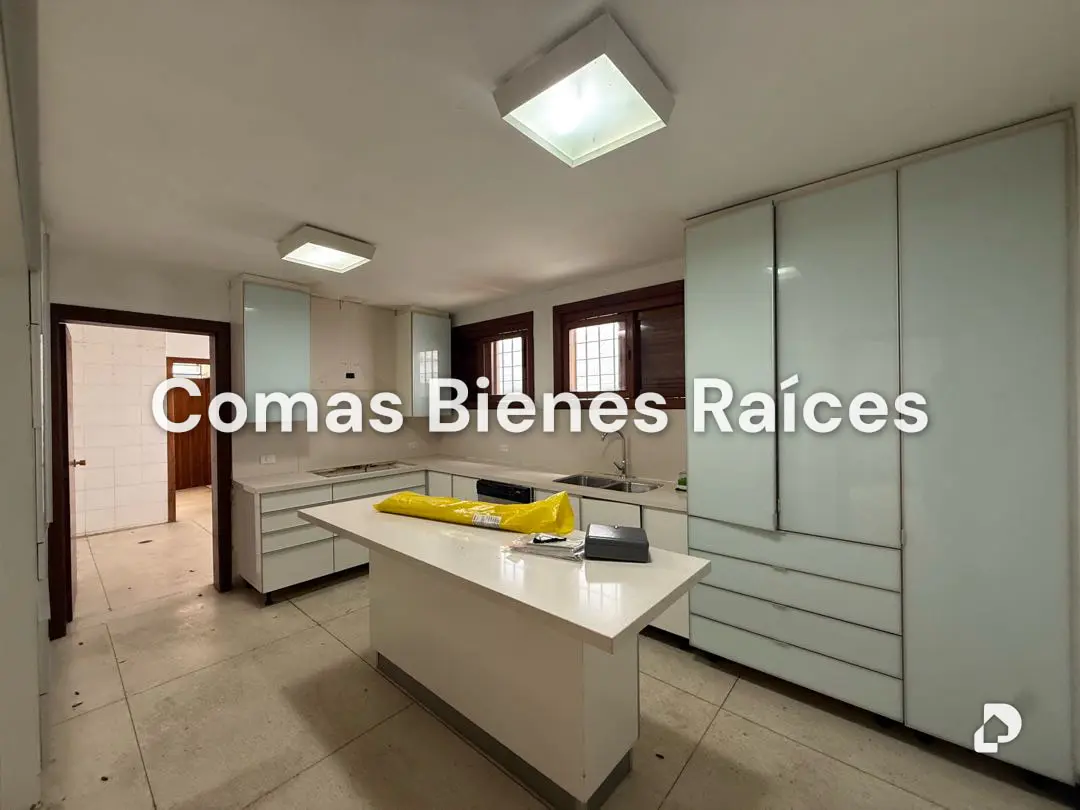 House in Altamira, Caracas – 6