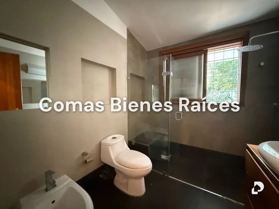 House in Altamira, Caracas – 15