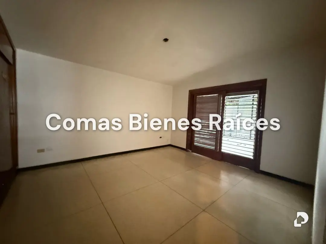 House in Altamira, Caracas – 12