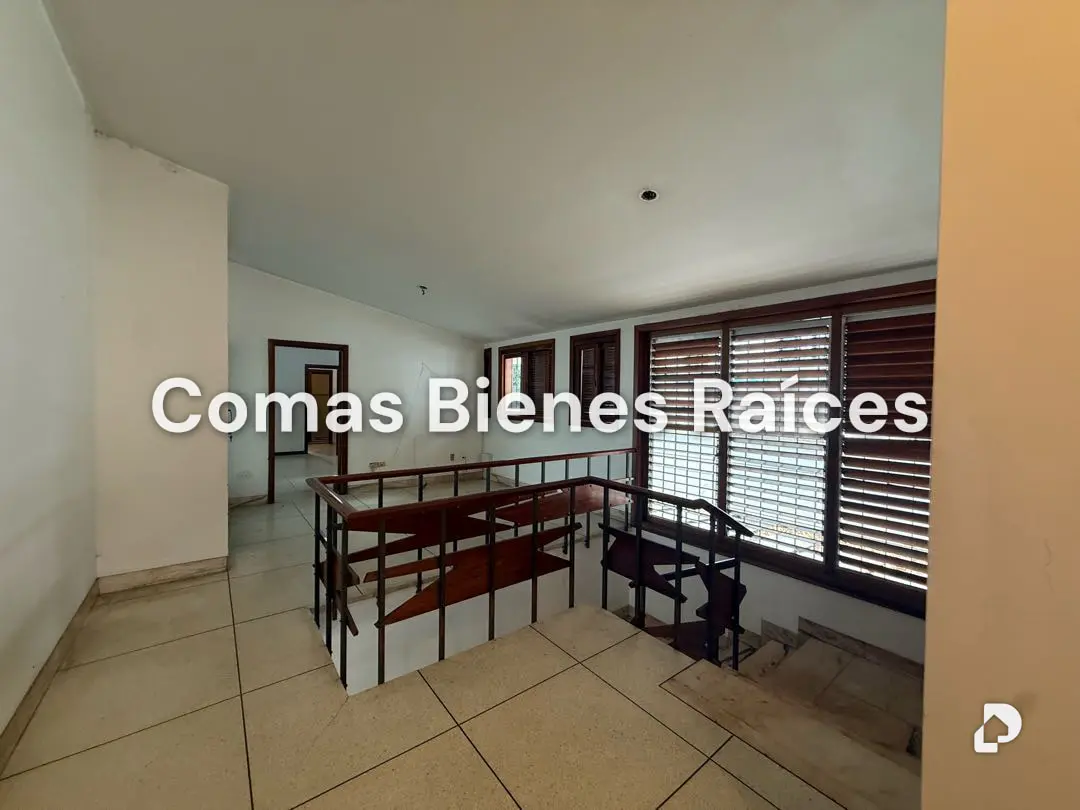 House in Altamira, Caracas – 17