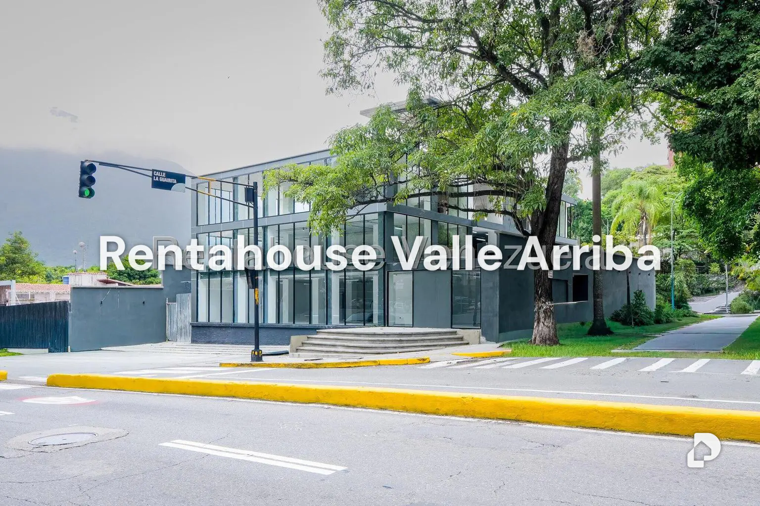 Local comercial en Chuao, Caracas – 2