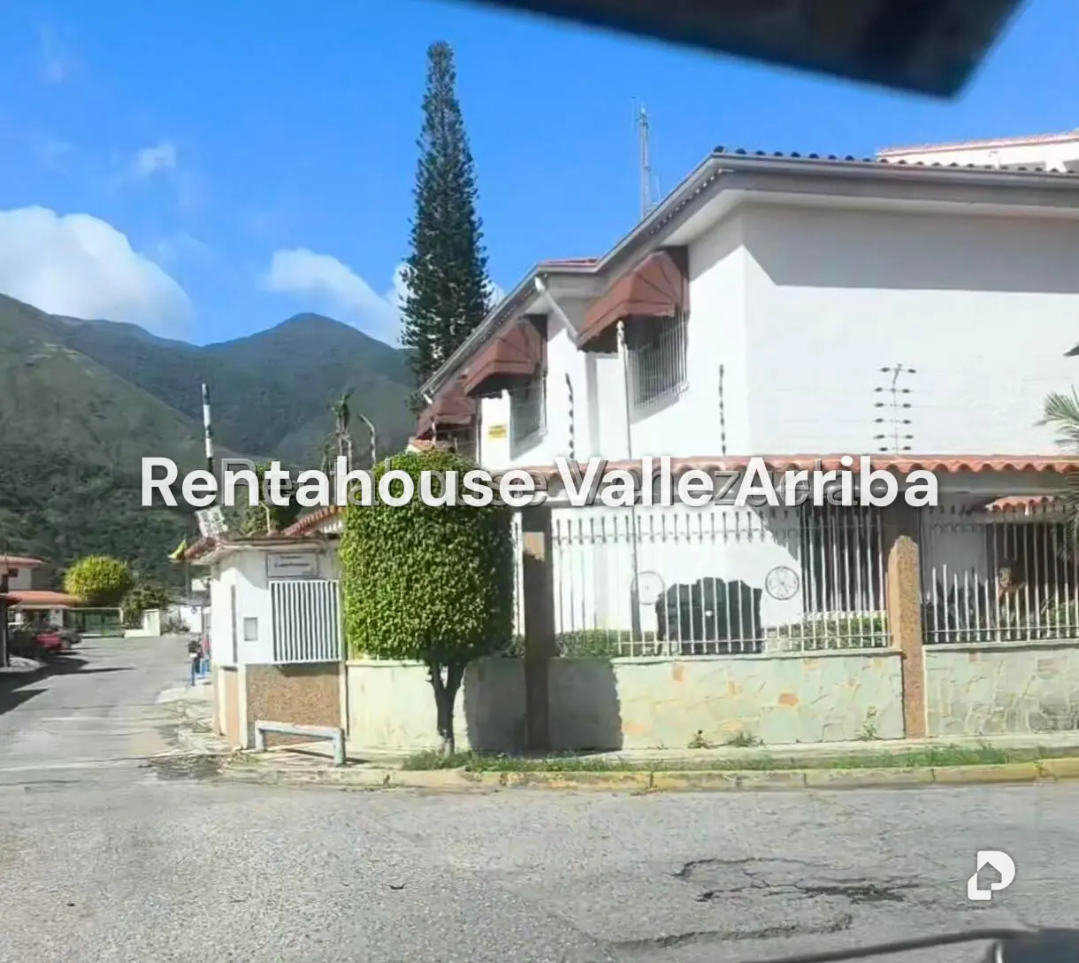 Casa en El Marqués, Caracas – 1
