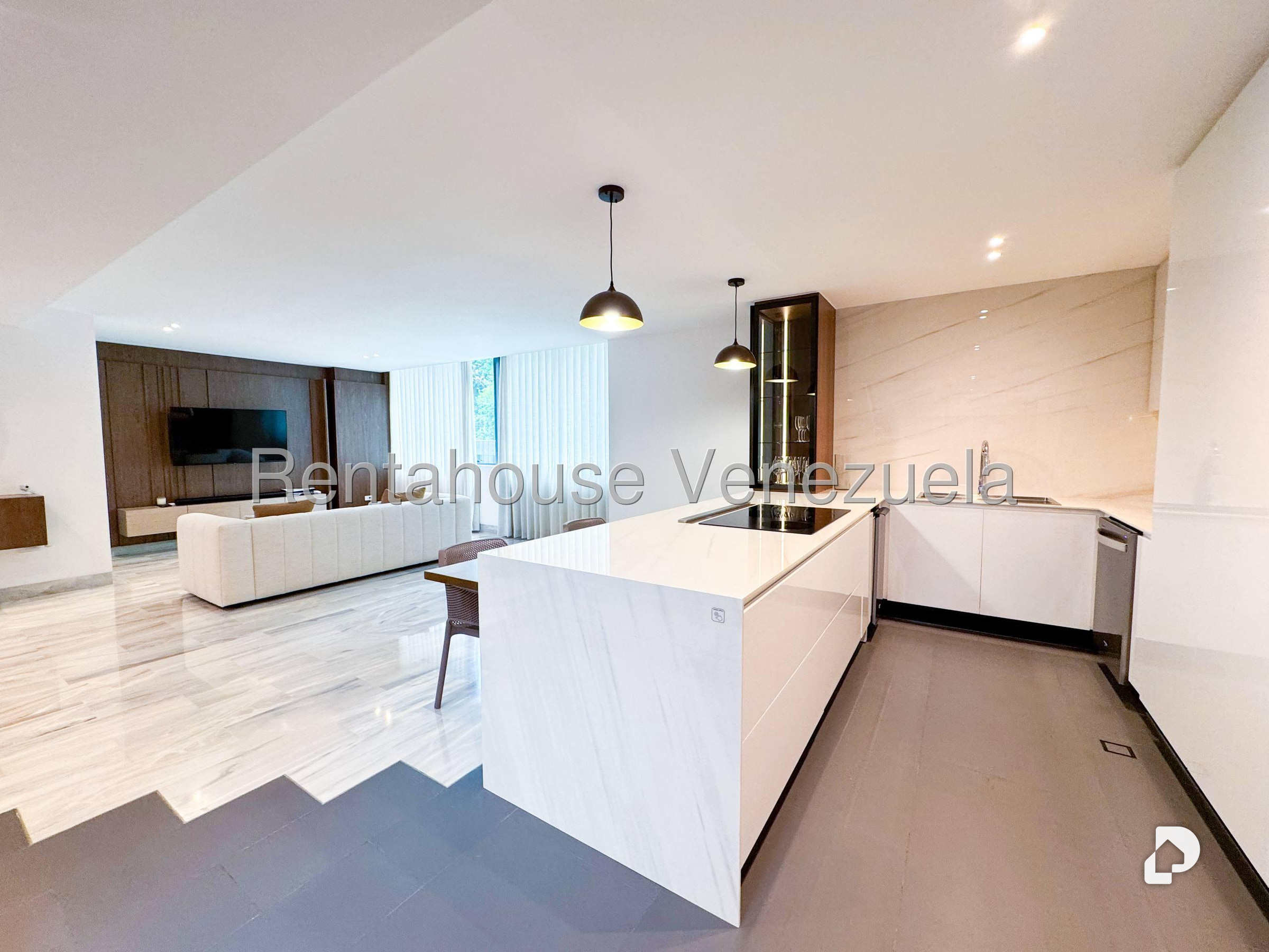 Apartamento en Los Naranjos de las Mercedes, Caracas – 14