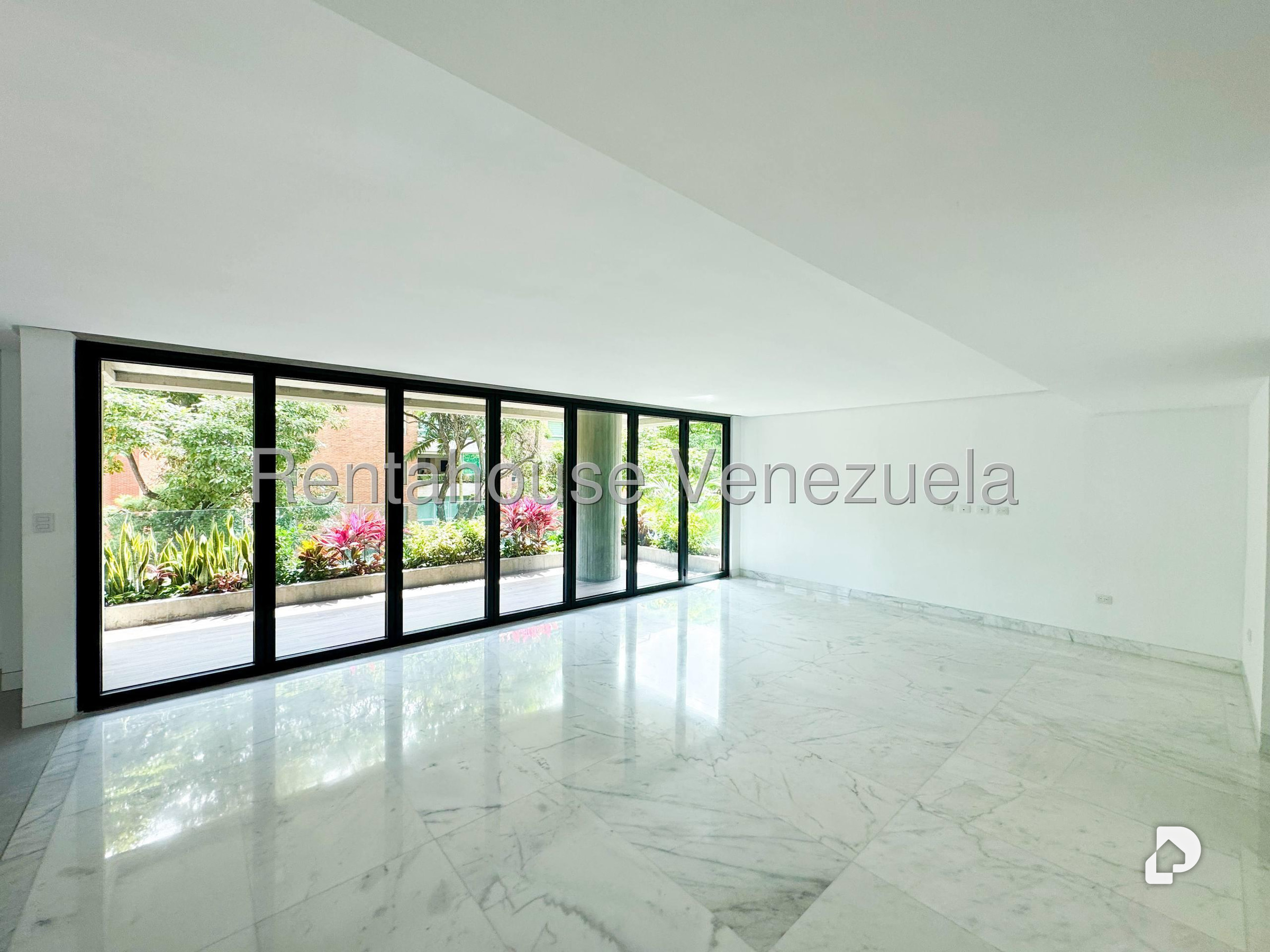 Apartamento en Los Naranjos de las Mercedes, Caracas – 4