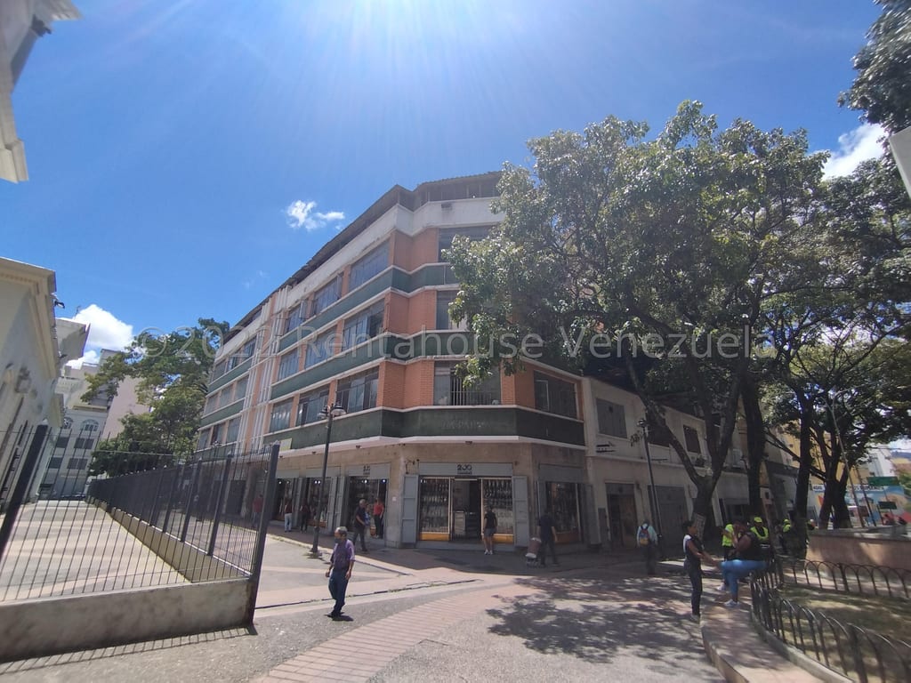 Edificio en Parroquia Santa Teresa, Caracas