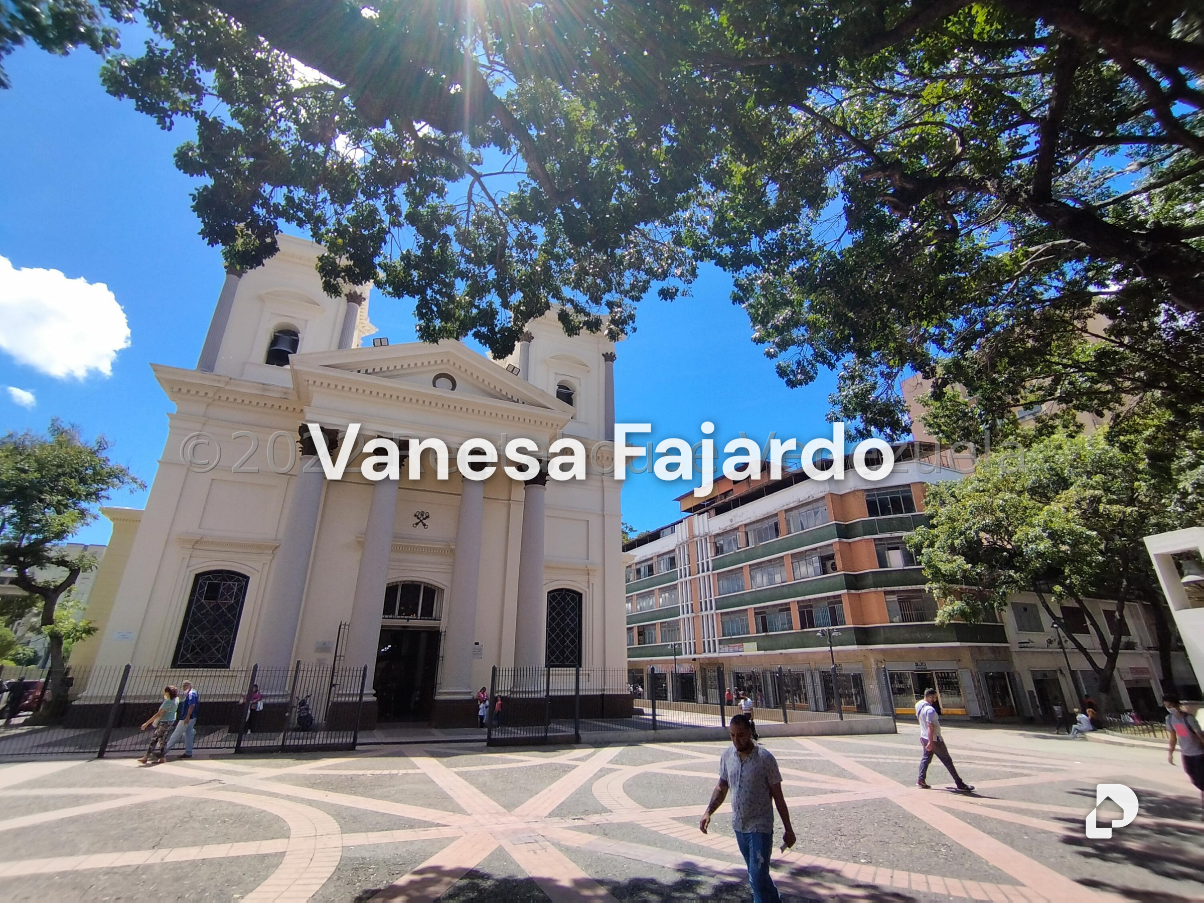 Edificio en Parroquia Santa Teresa, Caracas – 3