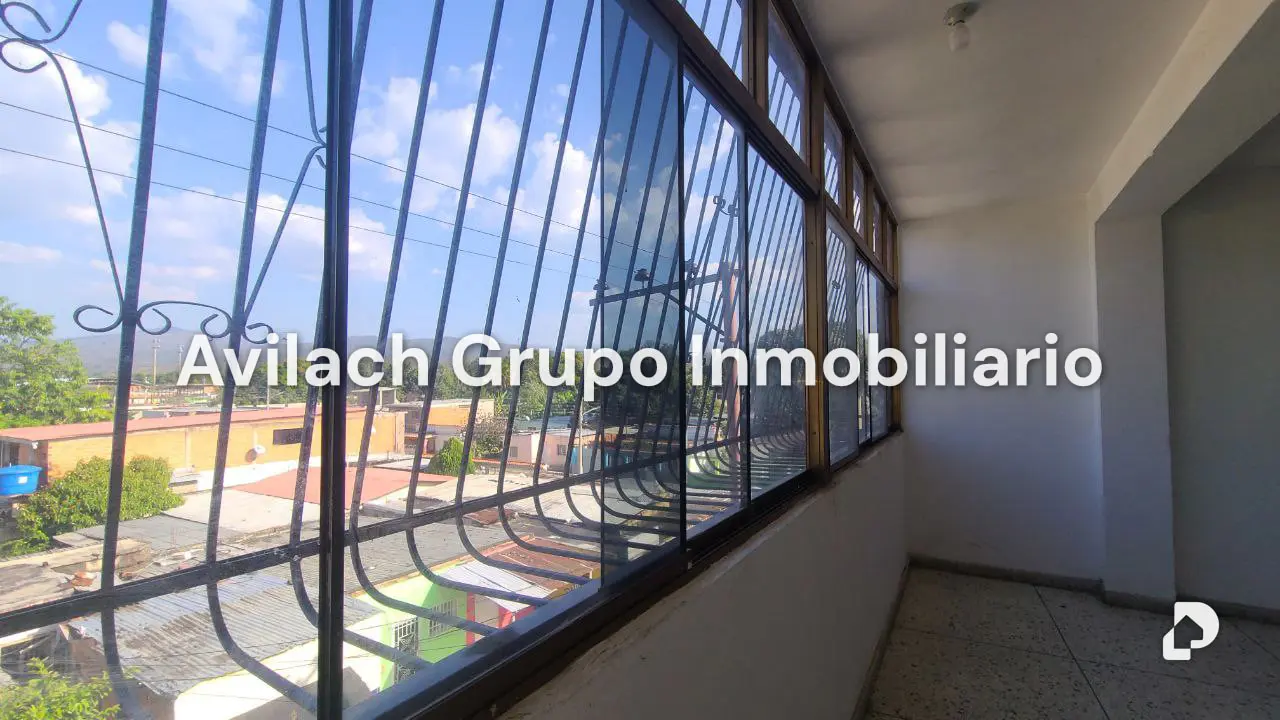 Edificio en Güigüe, Valencia