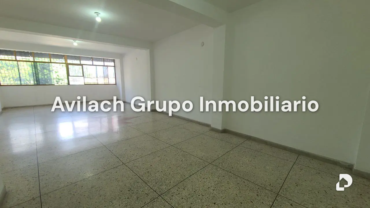 Edificio en Güigüe, Valencia