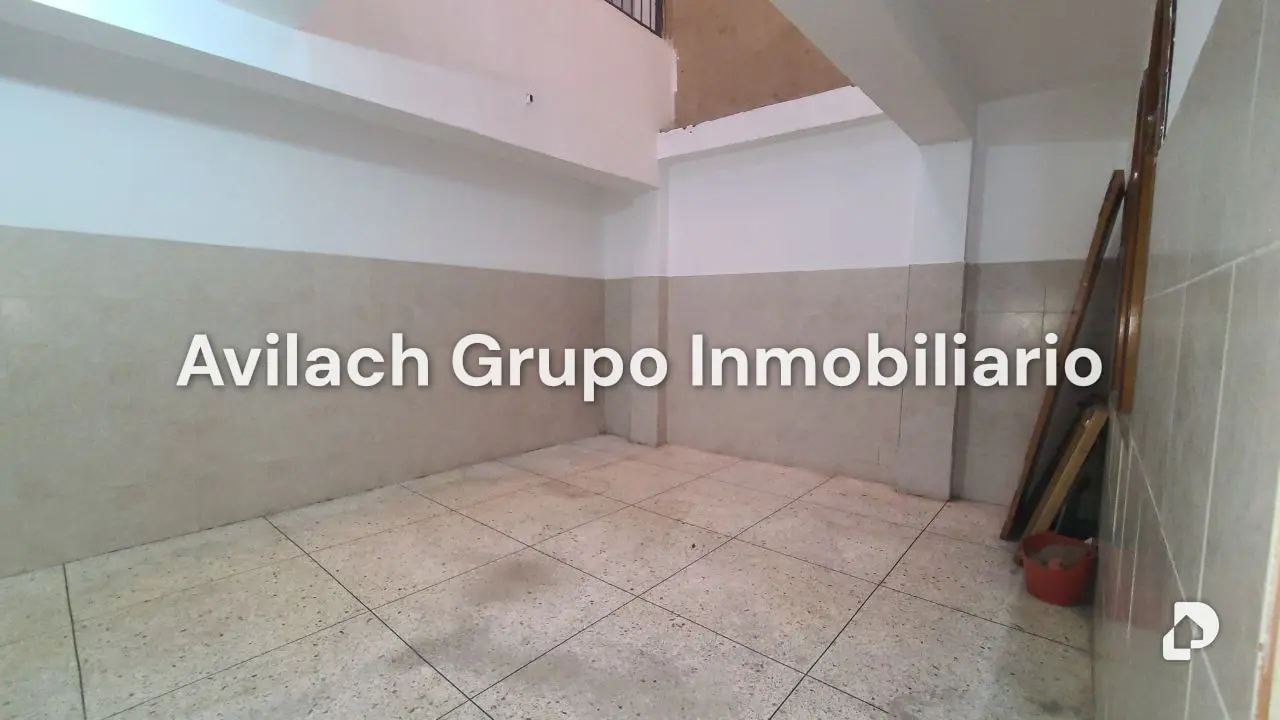 Edificio en Güigüe, Valencia