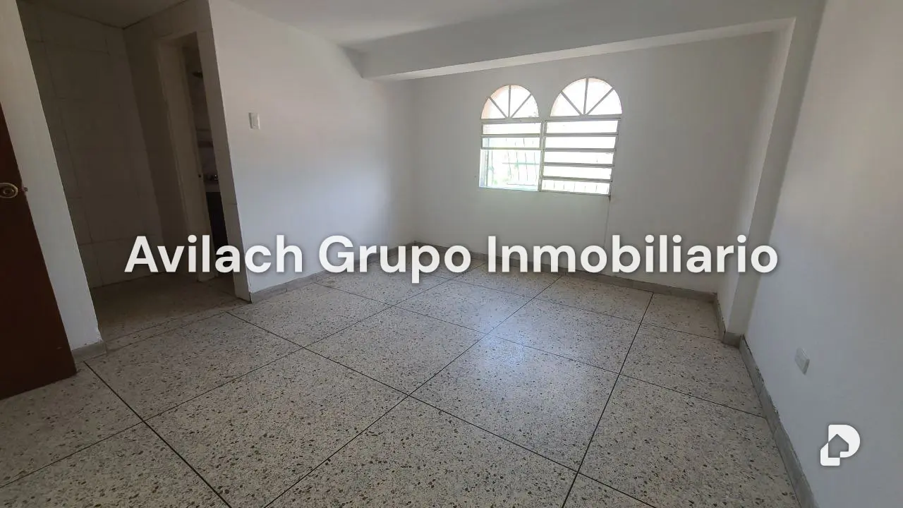Edificio en Güigüe, Valencia