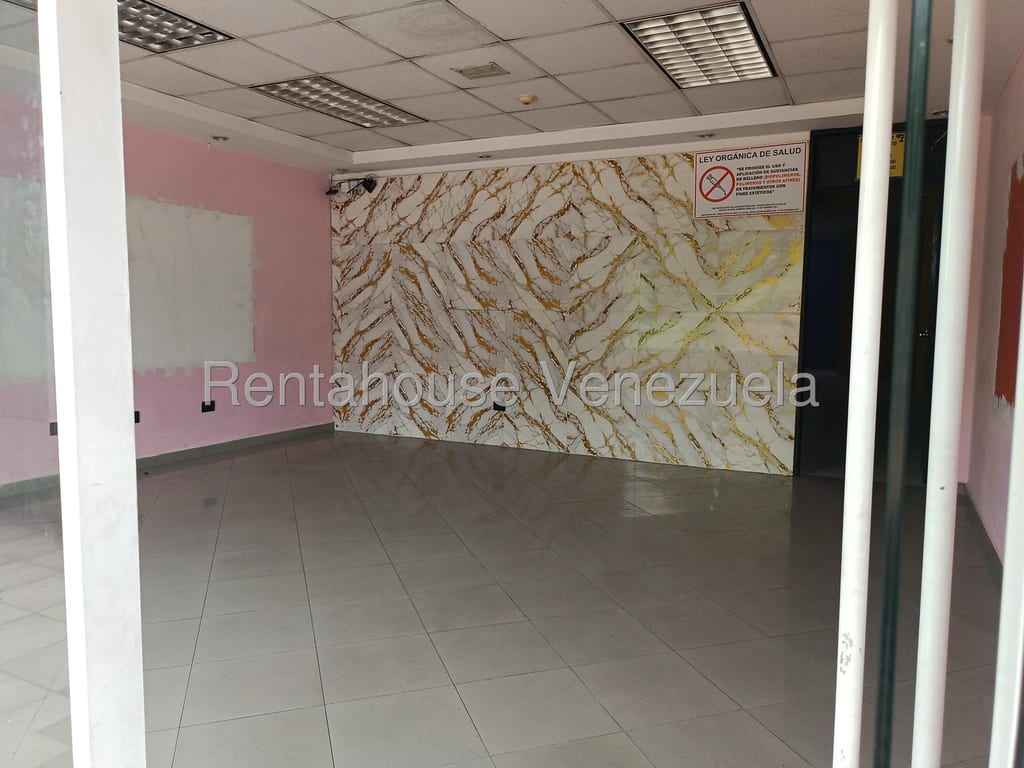 Local comercial en Club Hipico, Los Teques - 1