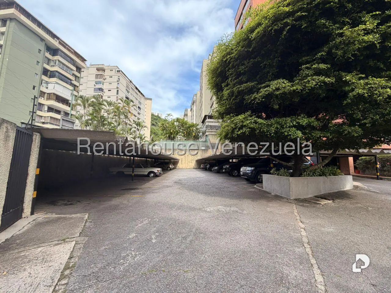 Apartment in Santa Rosa de Lima, Caracas – 21
