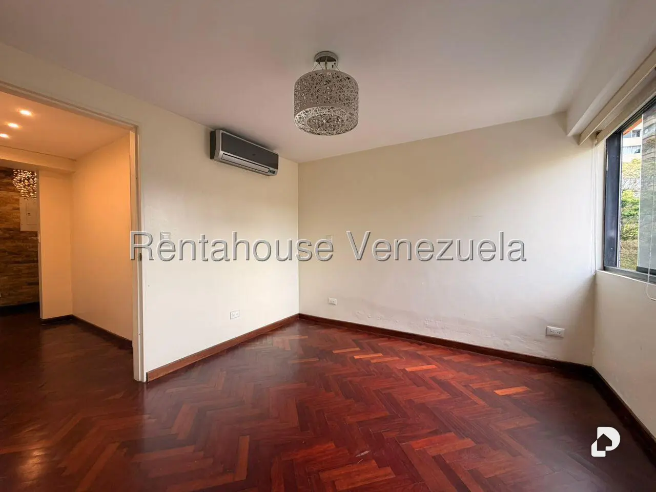 Apartment in Santa Rosa de Lima, Caracas – 14