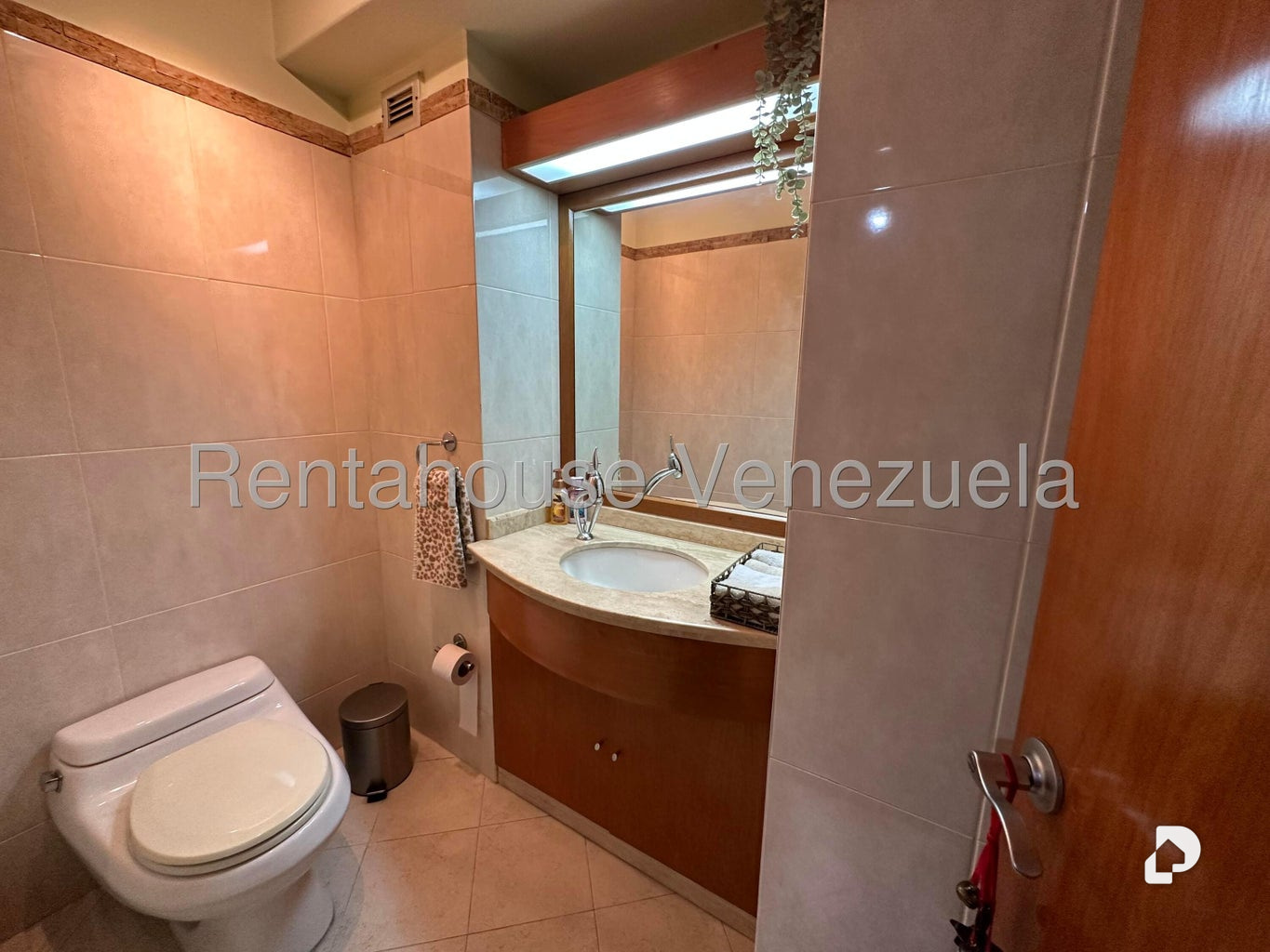 Apartamento en Miranda, Caracas – 24