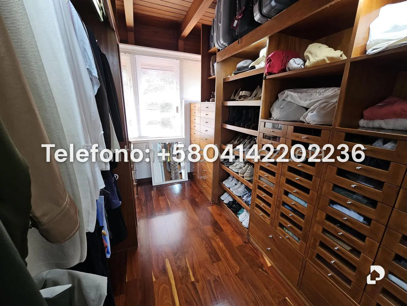 Casa en Alto Hatillo, Caracas – 29