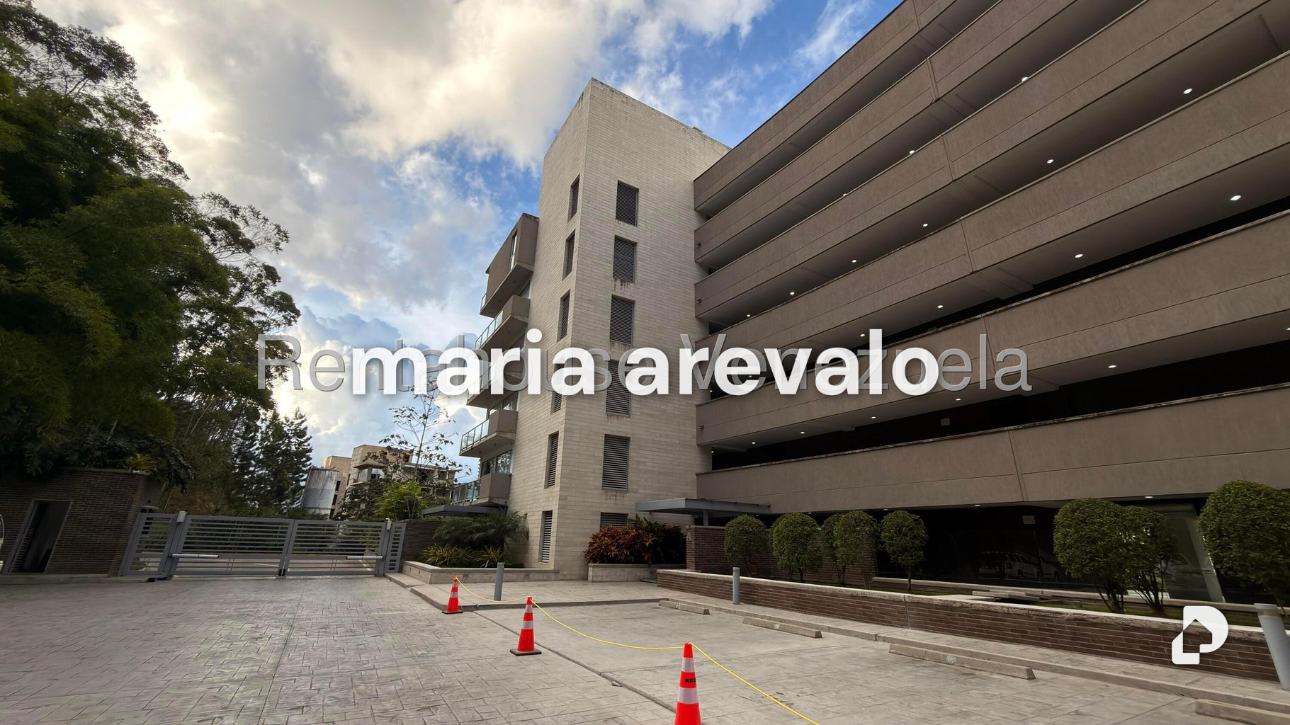 Apartamento en La Boyera, Caracas – 2