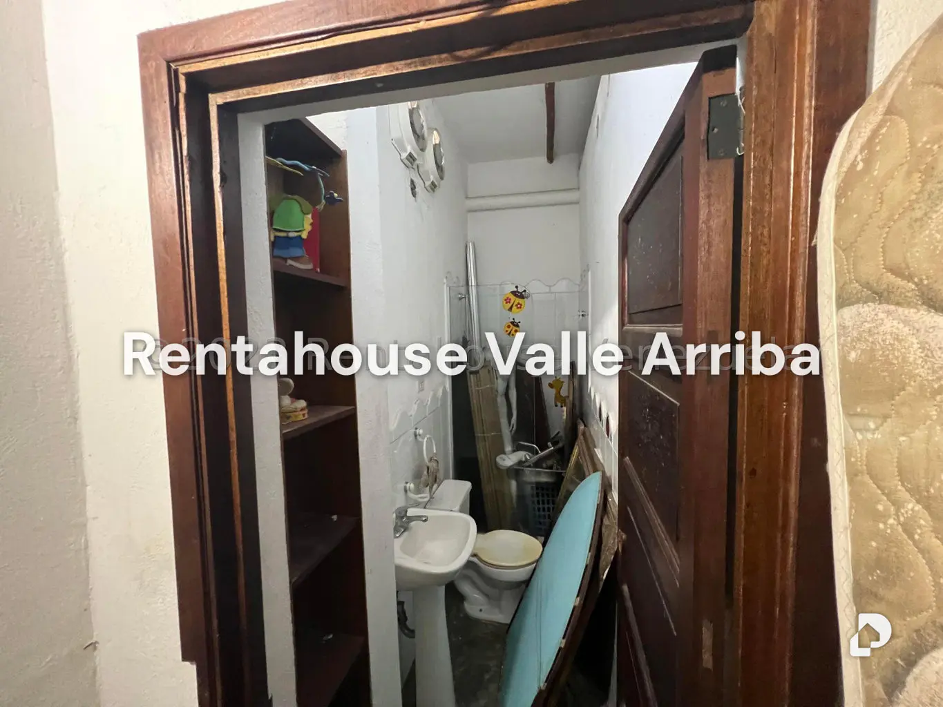 Casa en El Hatillo, Caracas – 16
