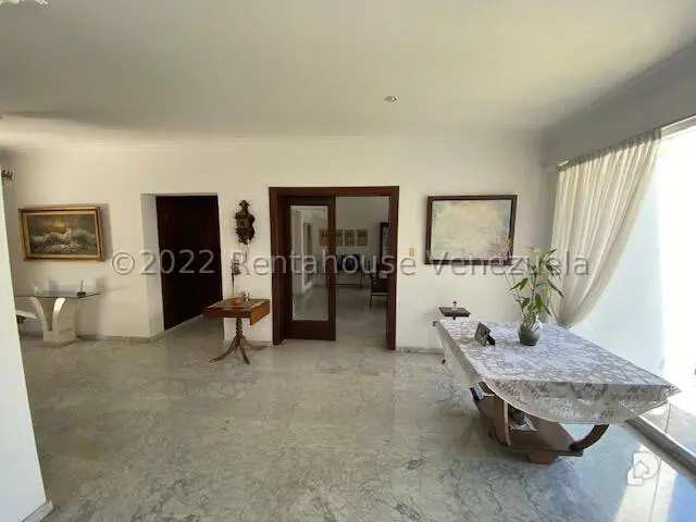 Casa en Valle Arriba, Caracas – 26