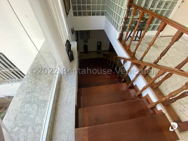 Casa en Valle Arriba, Caracas – 25