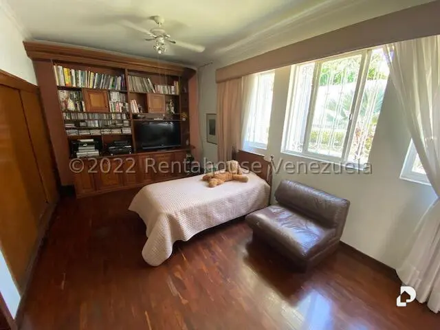 Casa en Valle Arriba, Caracas – 9
