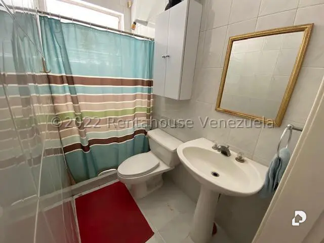 Casa en Valle Arriba, Caracas – 17