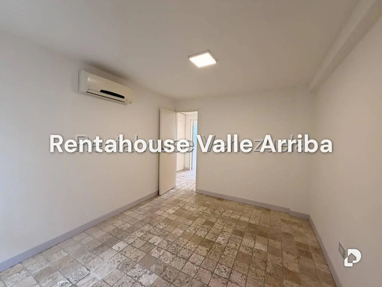 Apartamento en Loma Linda, Caracas – 18