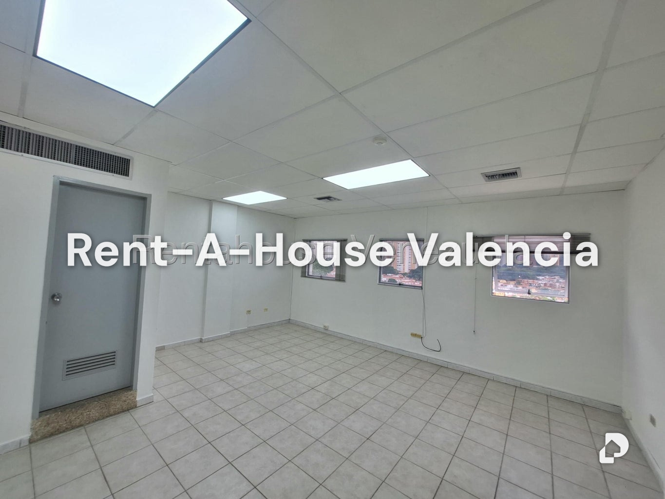 Local comercial en El Parral, Valencia – 12