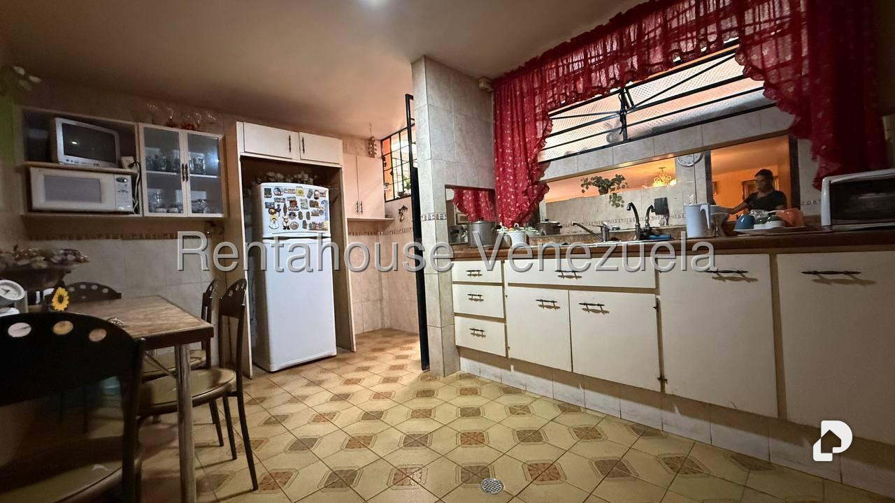Casa en Los Chorros, Caracas – 24