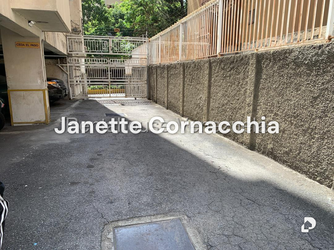 Apartamento en La Urbina, Caracas – 17