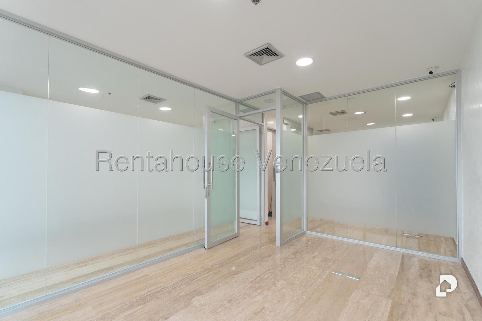 Oficina en Las Mercedes, Caracas