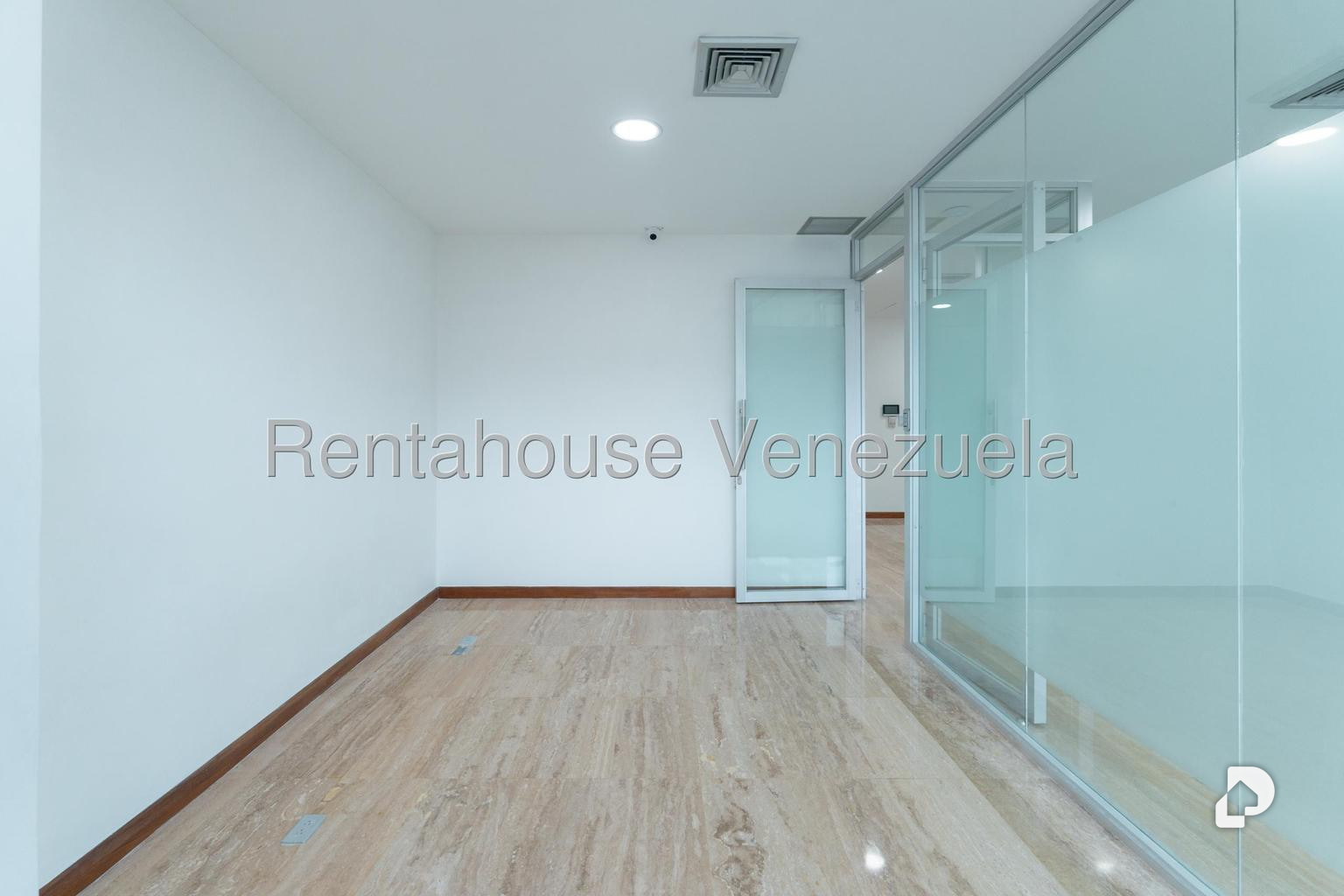 Oficina en Las Mercedes, Caracas