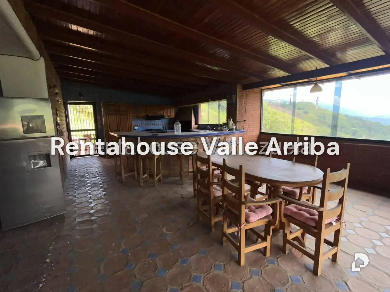 Casa en Karimao Country, Caracas – 29