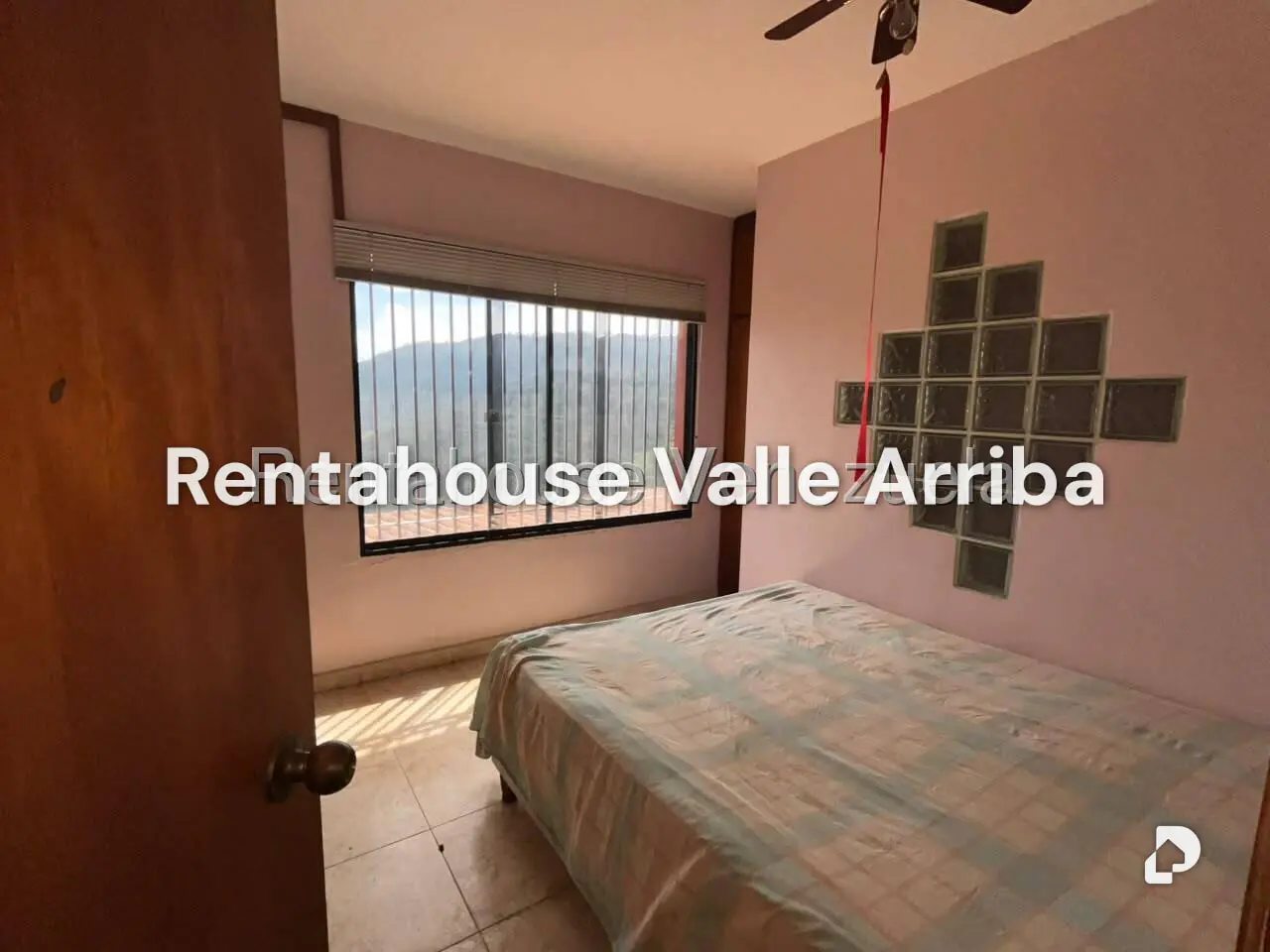 Casa en Karimao Country, Caracas – 20