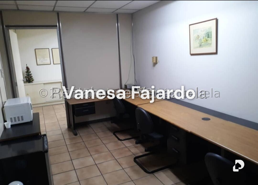Oficina en Bello Monte, Caracas – 9