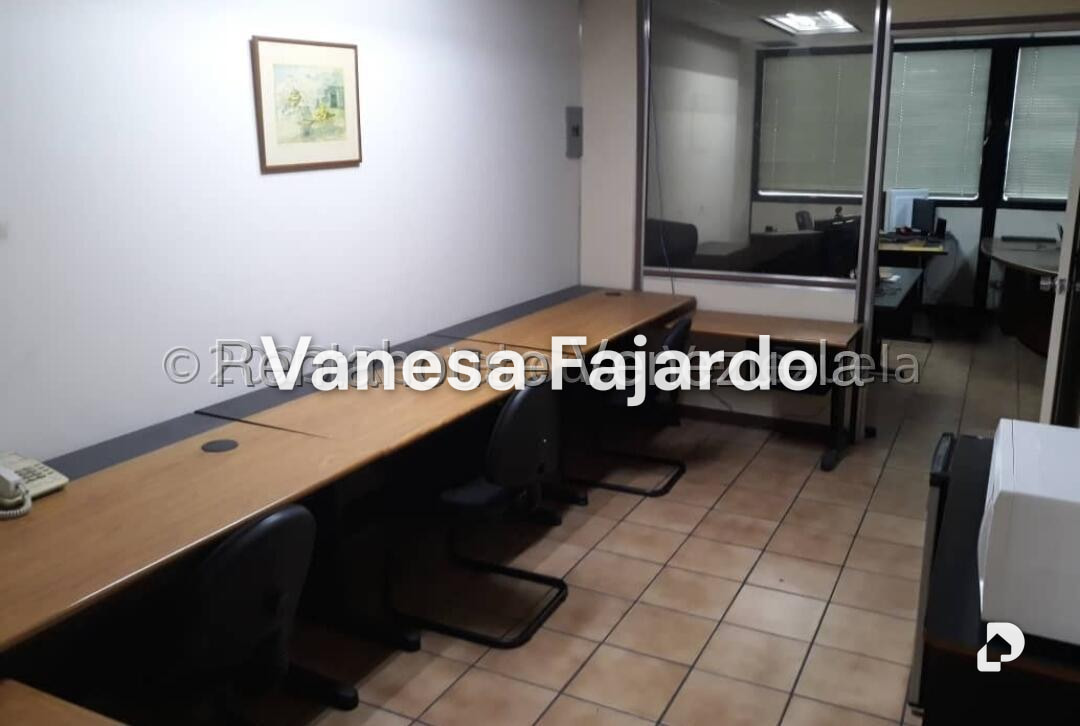 Oficina en Bello Monte, Caracas – 8